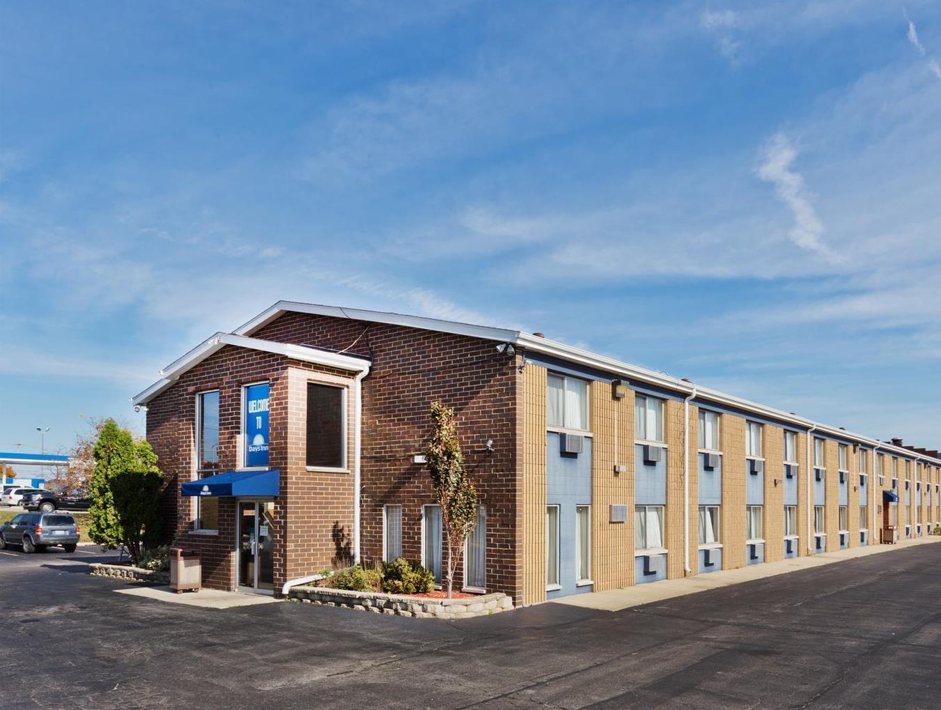 Days Inn By Wyndham Rockford I-90 Casino District Exteriör bild